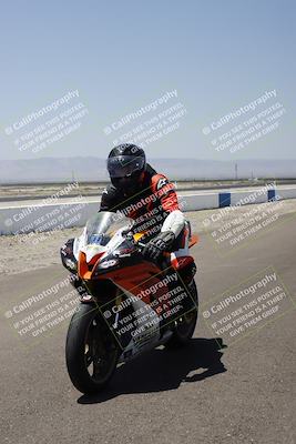 media/Jun-07-2025-TrackDaz (Sat) [[4413525952]]/B Group/grid/